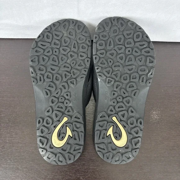 Olukai Ohana Sandals Women's Size 8/8.5? Black Leather Rubber Flip Flops Summer - Picture 8 of 10